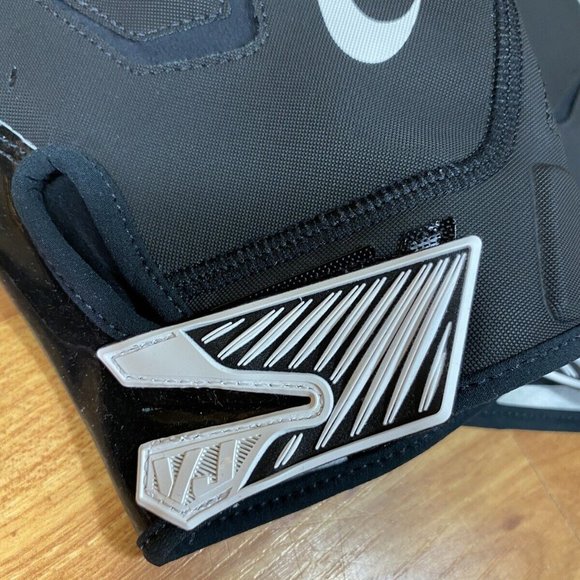 NIKE VAPOR JET 5.0 COLD WEATHER RECIEVER FOOTBALL GLOVES Black White Size Medium - Picture 4 of 6